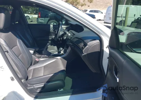 2016 Honda Accord Sport from USA, damaged, VIN 1HGCR2F5XGA066322